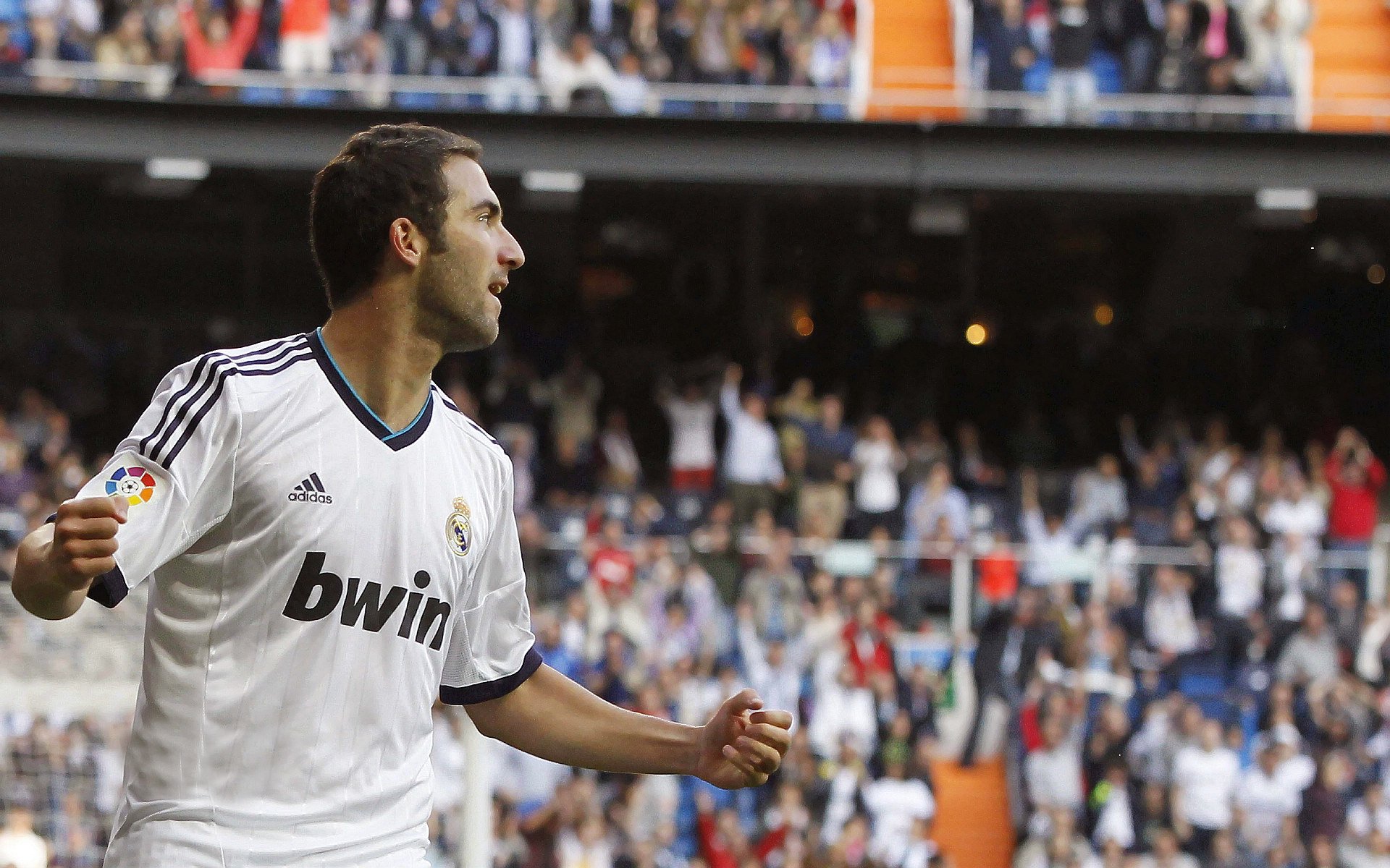 “未来精准战术制定：AI、大数据如何深度融合推动竞技水平突破”